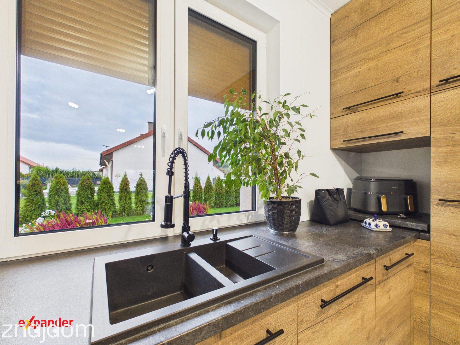 Komfortowy dom wolnostojący 129,92 mkw | Poniatowice - zdjęcie 6