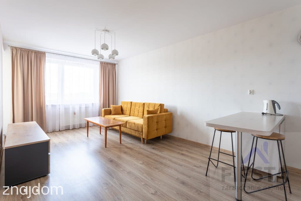 Psie Pole, ul. Zielna, dwa pokoje, balkon - zdjęcie 3