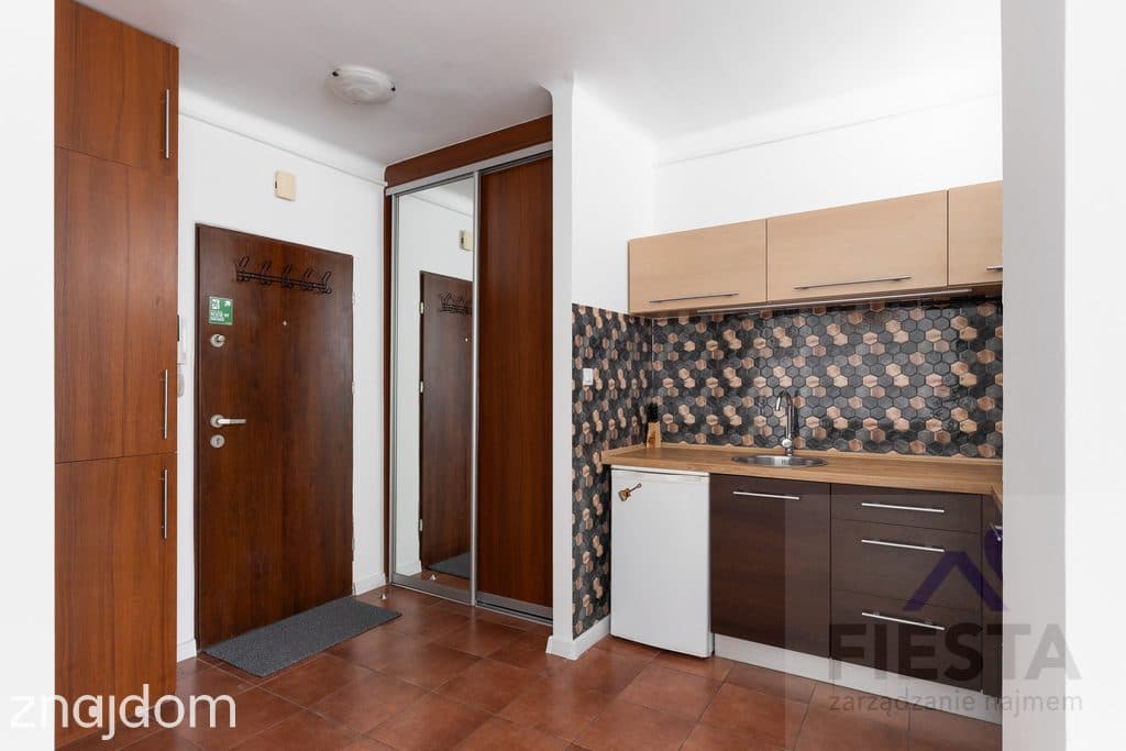 Warszawa-Ochota-przestronne studio-Pruszkowska - zdjęcie 8