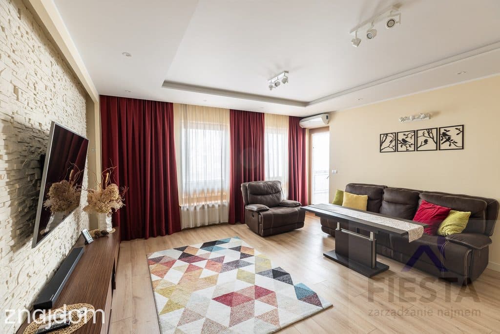 Wyjątkowy apartament –3 pokoje, klimatyzacja,garaż - zdjęcie 3