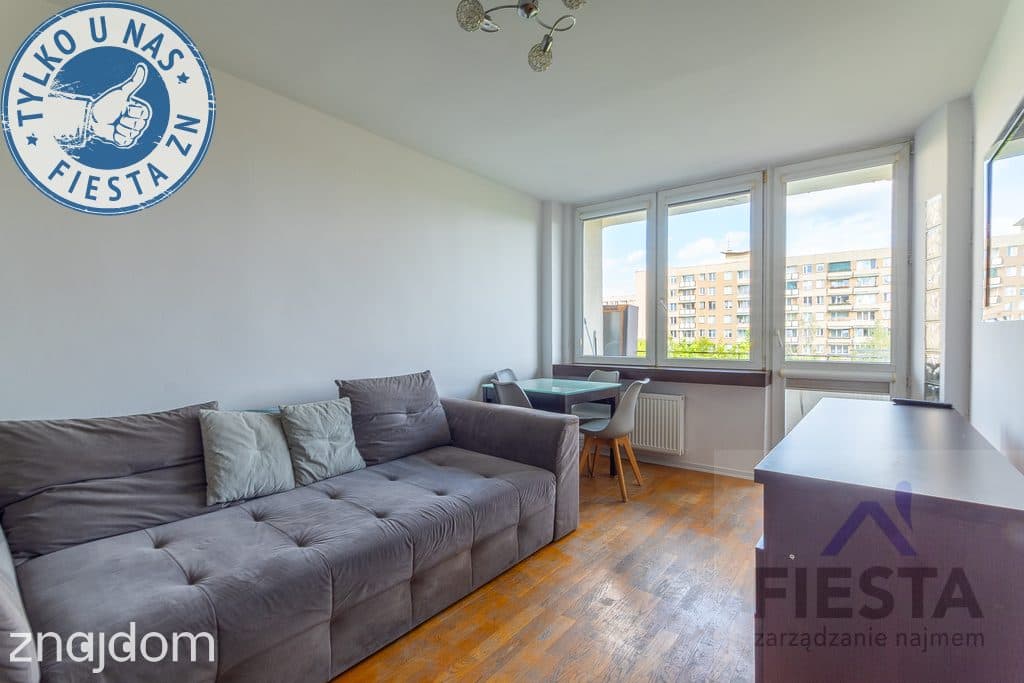 *Targówek*37,3 m2*dwa pokoje*balkon* metro *