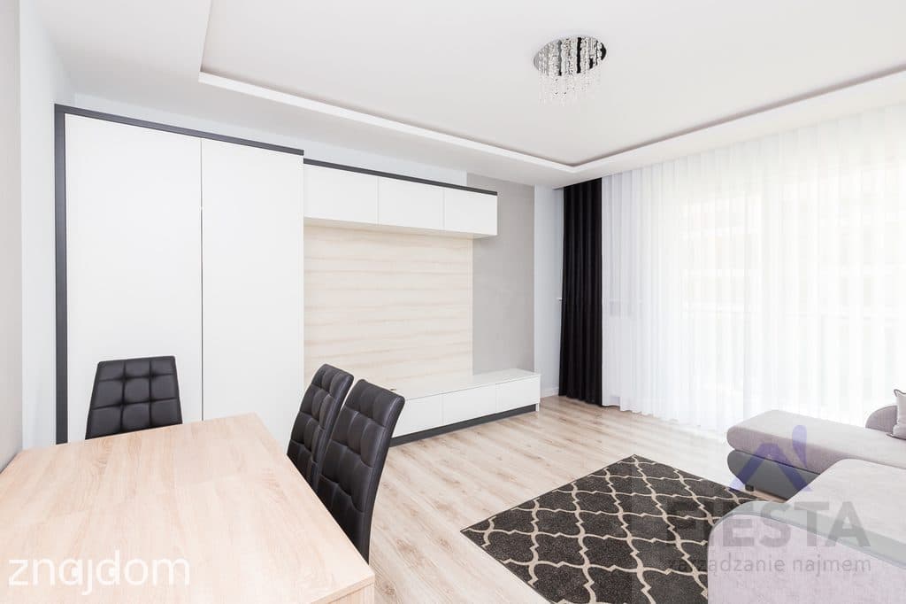 Komfortowy apartament na Żoliborzu Artystycznym - zdjęcie 2