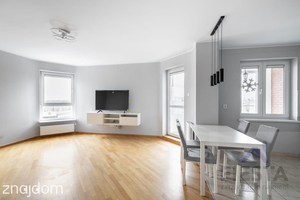 ul. Malborska * 2 pokoje*60 m2*balkon*garaż*metro - zdjęcie 2