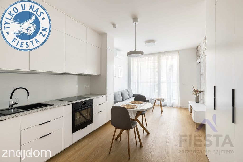Nowy apartament 2 pokoje ul. Chmielna + garaż