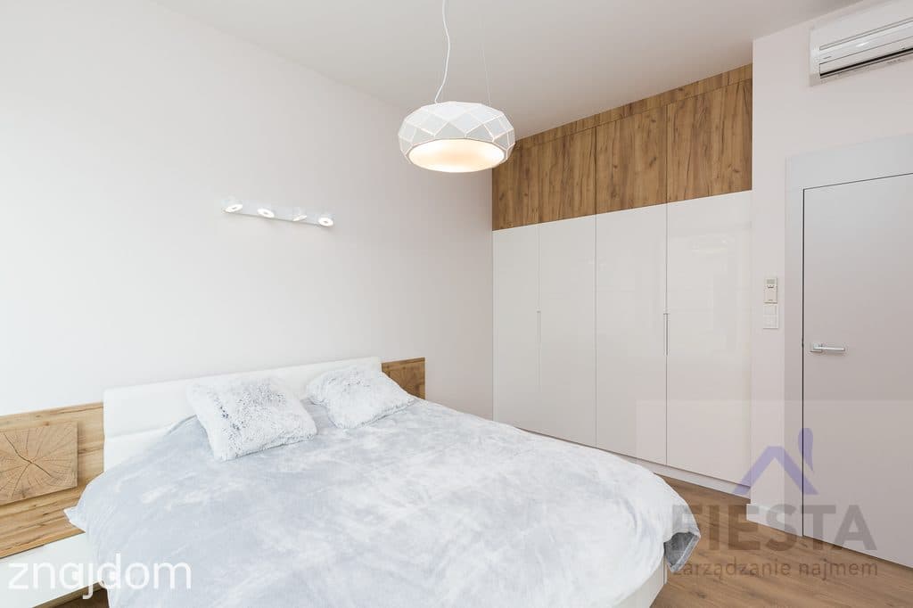 Apartament 3 pokoje ul.Waldorffa + garaż i komórka - zdjęcie 9