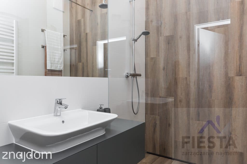 Apartament 3 pokoje ul.Waldorffa + garaż i komórka - zdjęcie 10