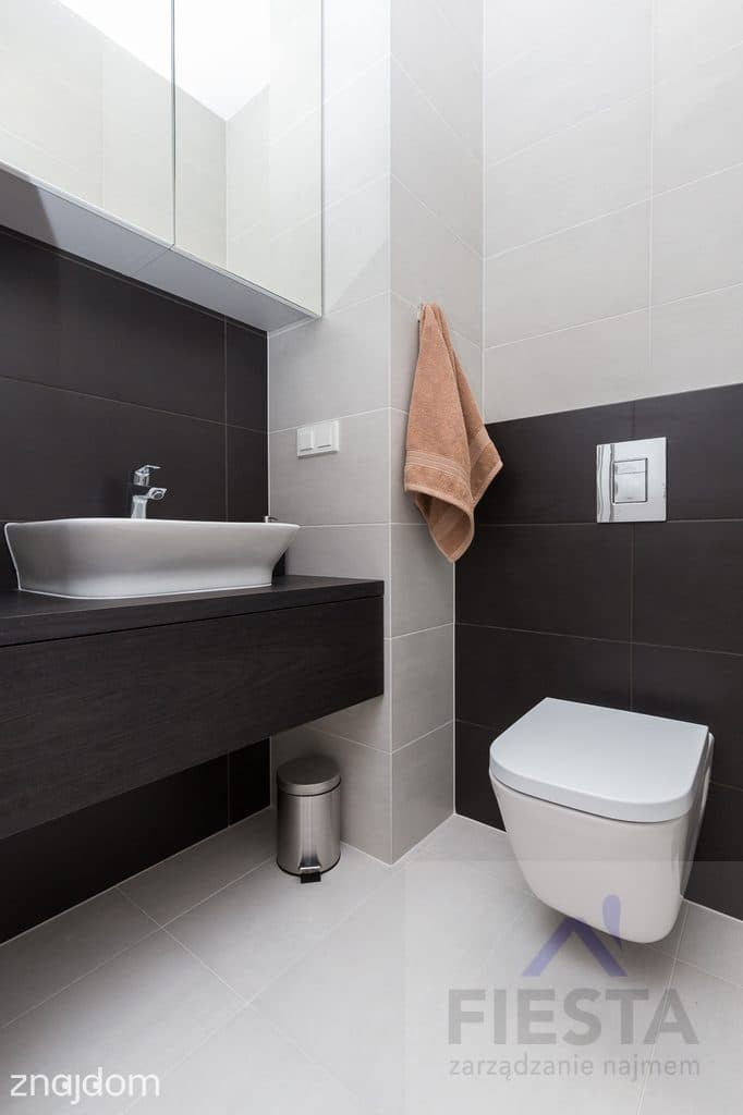 Apartament 3 pokoje ul.Waldorffa + garaż i komórka - zdjęcie 11