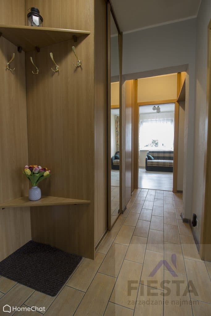 3 pokoje z balkonem , umeblowane , Kredytowa 15