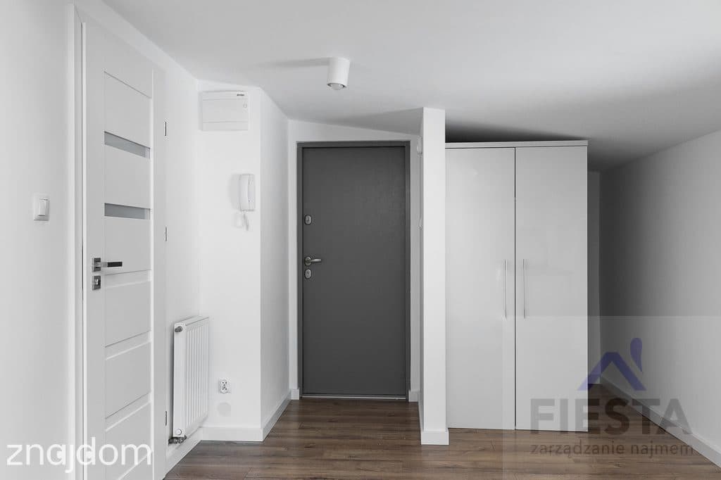 Warszawa-Praga Płd.-Dubieńska-kawalerka - zdjęcie 5