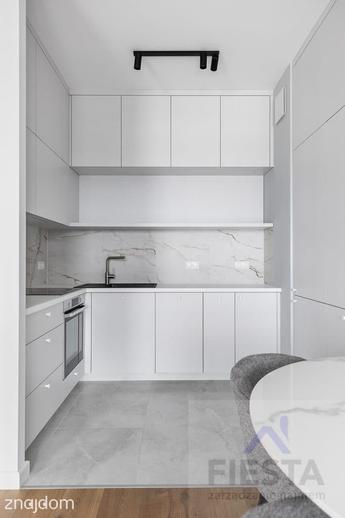 2 pokojowy apartament ul. Kasprzaka wraz z garażem - zdjęcie 4