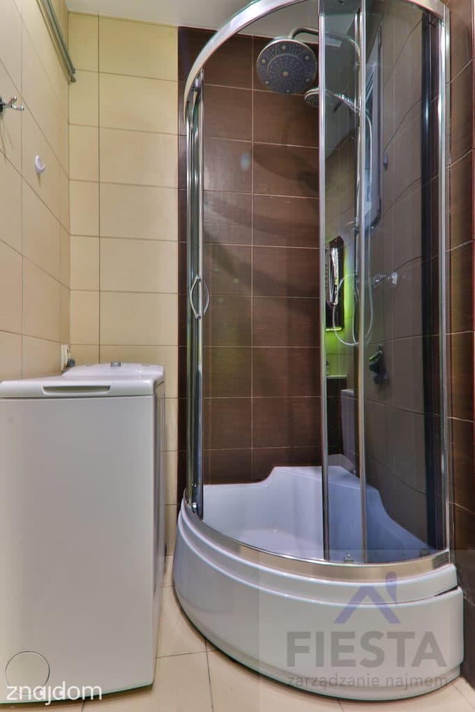 Kawalerka z sypialnią , Bukowa 1 , park śląski - zdjęcie 9