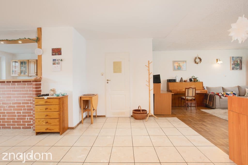 Dwupoziomowe mieszkanie 122,90 m² - zdjęcie 2