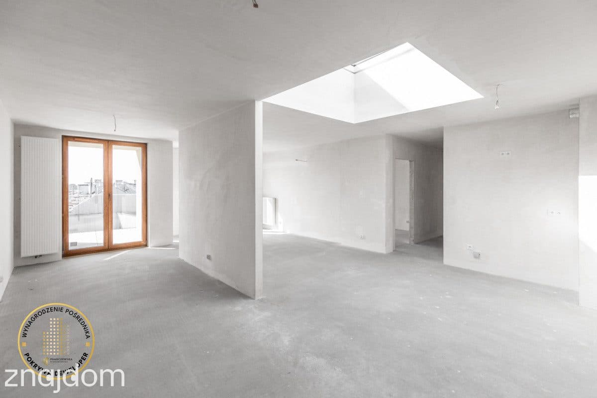 Przestronny apartament w centrum miasta