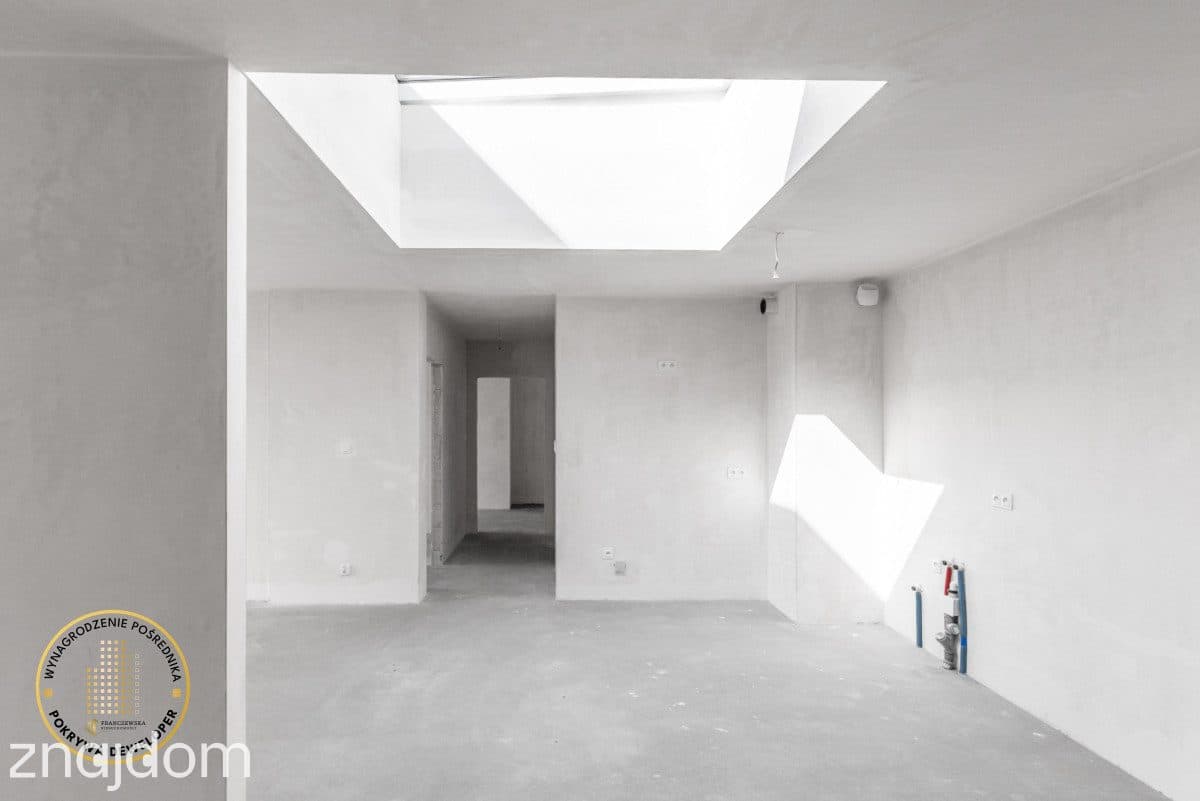 Przestronny apartament w centrum miasta - zdjęcie 5