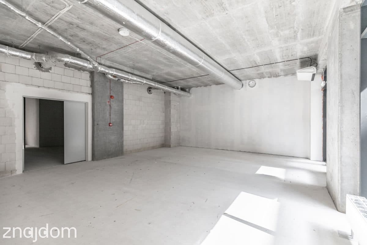 Lokal o pow. 145 m2 z witrynami Centrum - zdjęcie 3