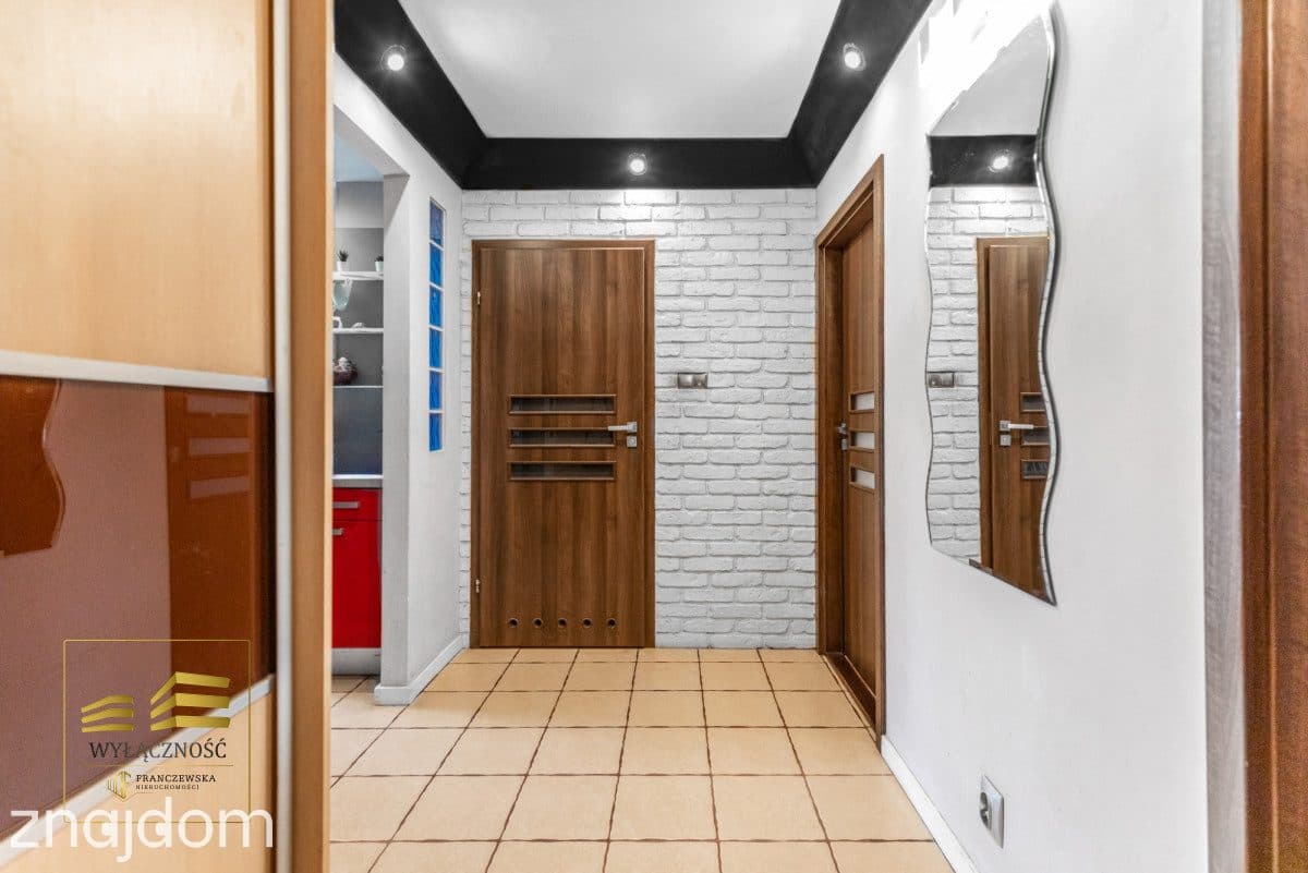 Czuby cztery pokoje duży balkon - zdjęcie 3