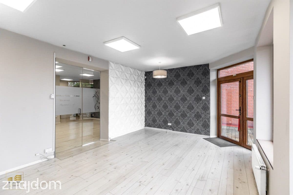 Lokal na parterze z witryną 210m2 - Lublin, Węglin - zdjęcie 2