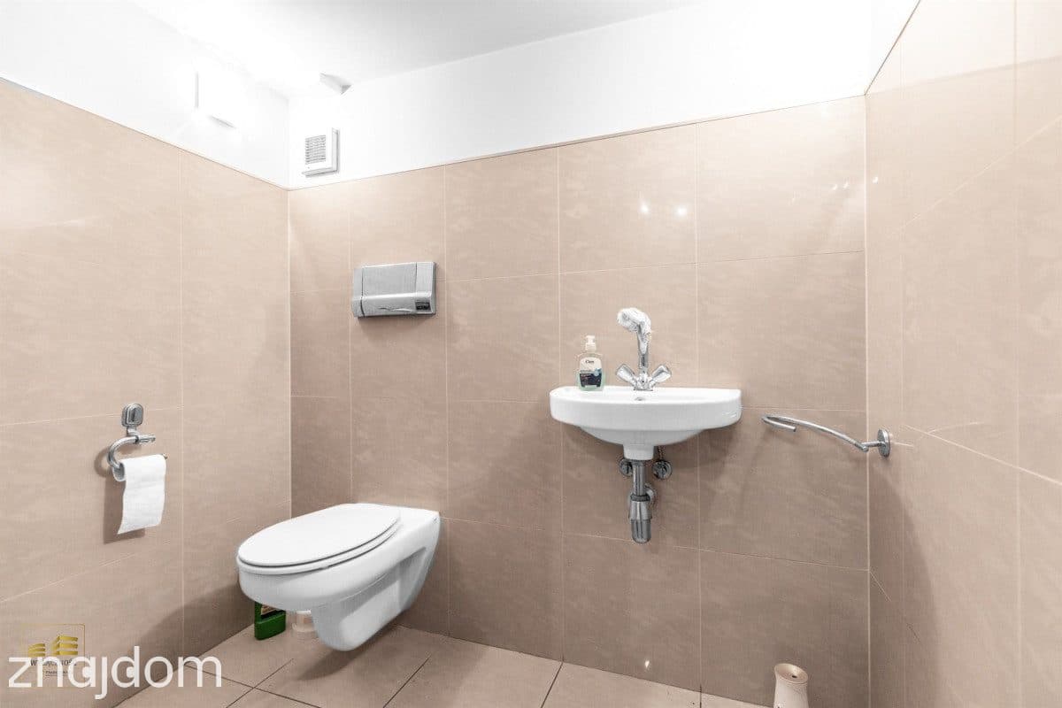 Lokal na parterze z witryną 210m2 - Lublin, Węglin - zdjęcie 13