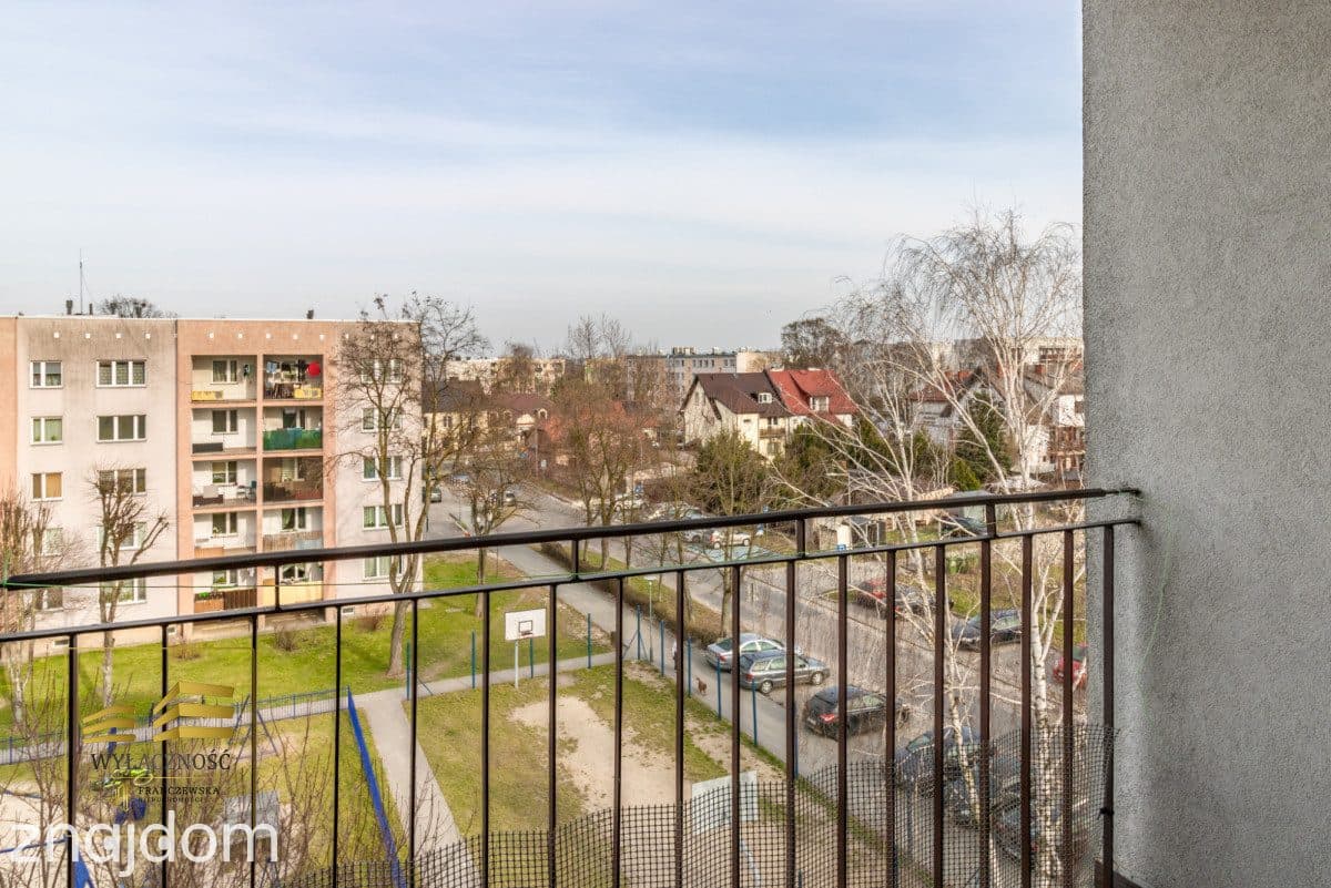 Na sprzedaż 3 pokoje + kuchnia I Balkon I Piwnica - zdjęcie 7