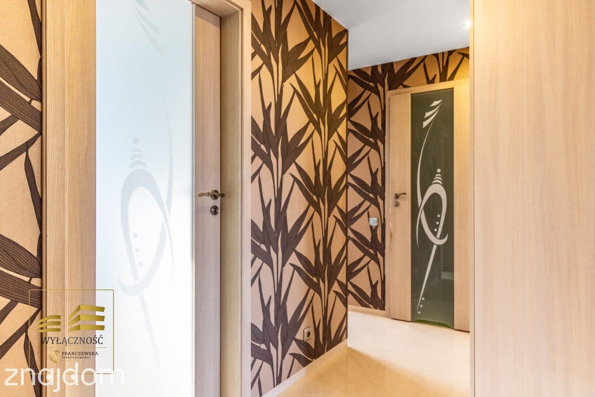 Na sprzedaż 3 pokoje + kuchnia I Balkon I Piwnica - zdjęcie 5
