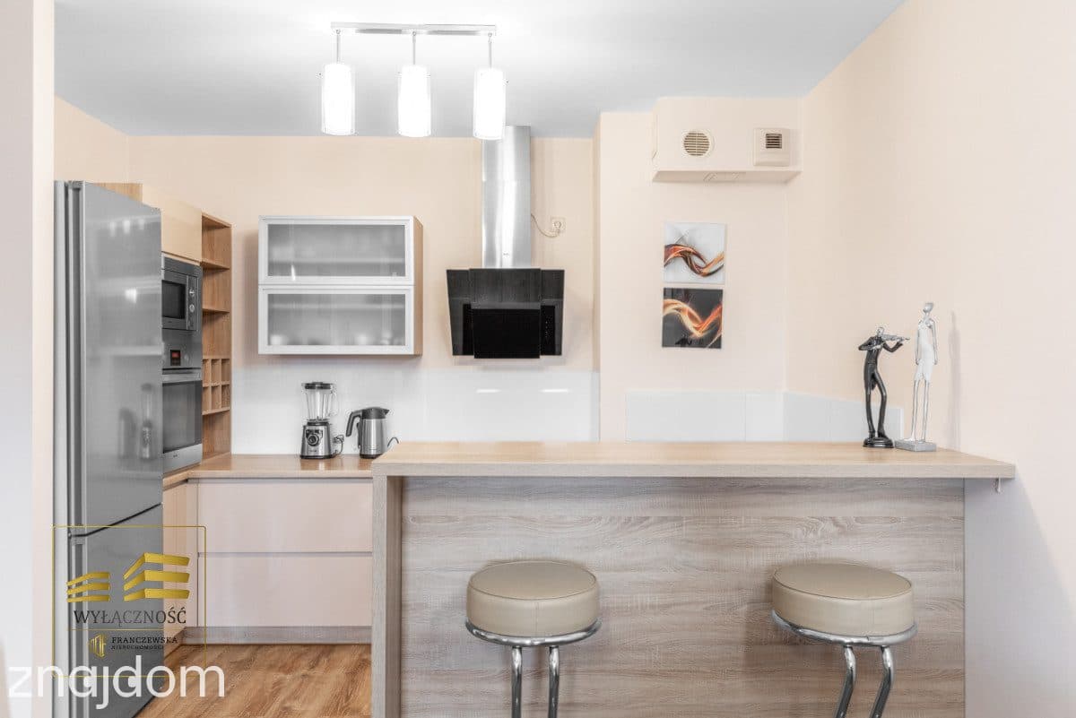 3 pokoje, loggia, miejsce Metropolitan LSM - zdjęcie 3
