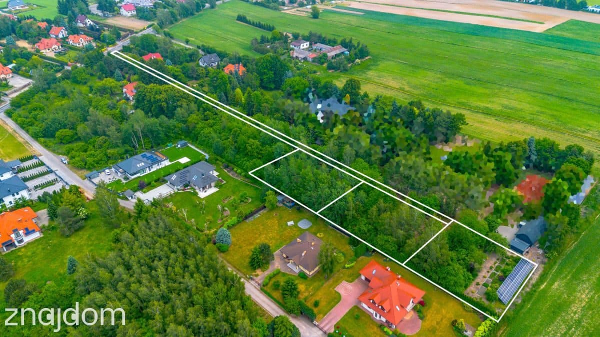 Działki budowlane ze starodrzewem.