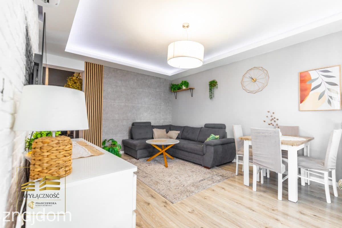 3 pokoje mieszkanie ul. Kryształowa o pow. 72m2 - zdjęcie 2