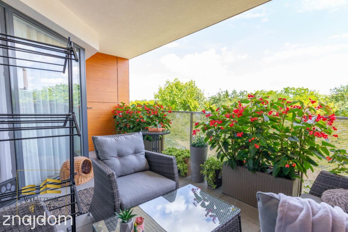 Apartament z tarasem Nałęczowska.
