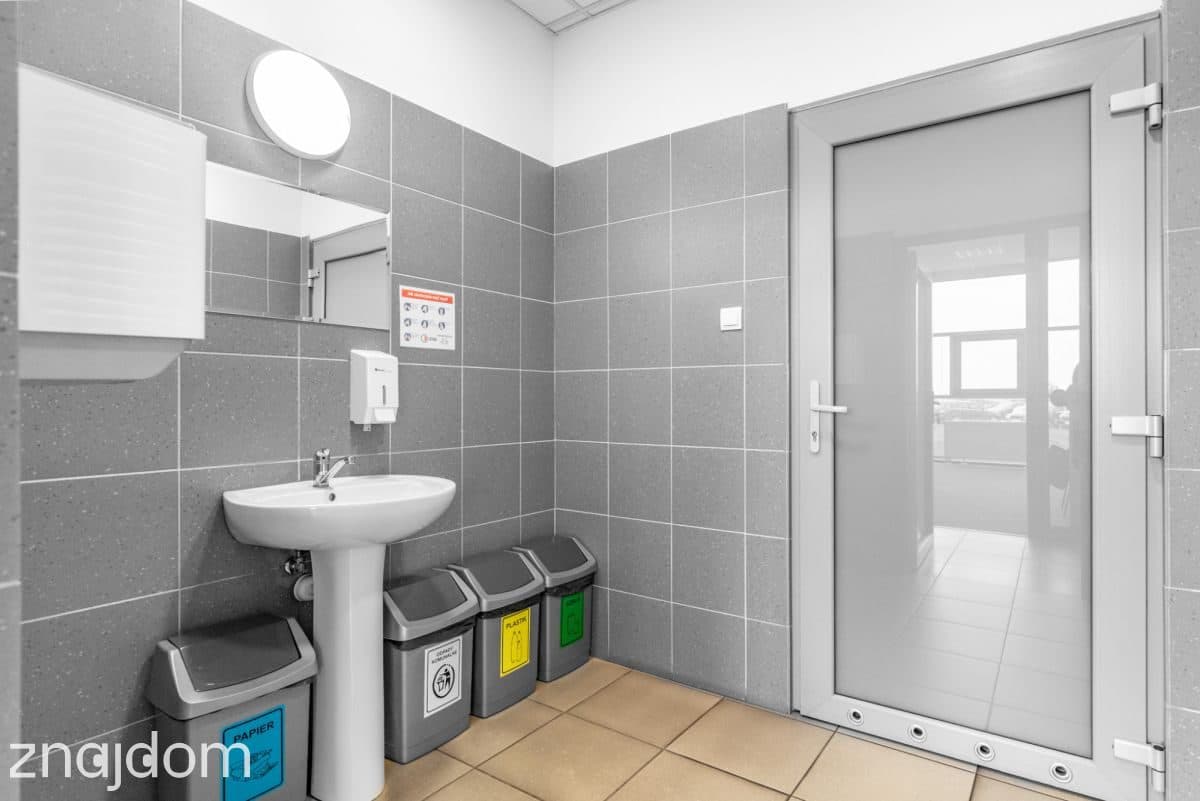 Biuro 170 m² Felin | Brak opłat za ogrzewanie - zdjęcie 7