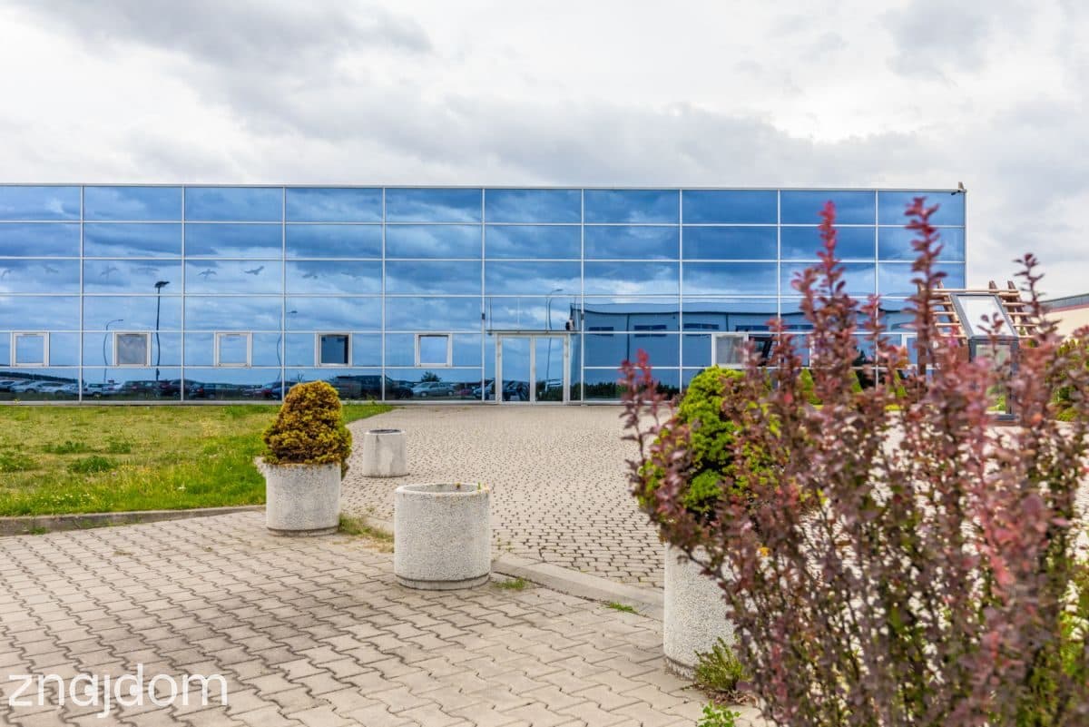 Biuro 170 m² Felin | Brak opłat za ogrzewanie - zdjęcie 9