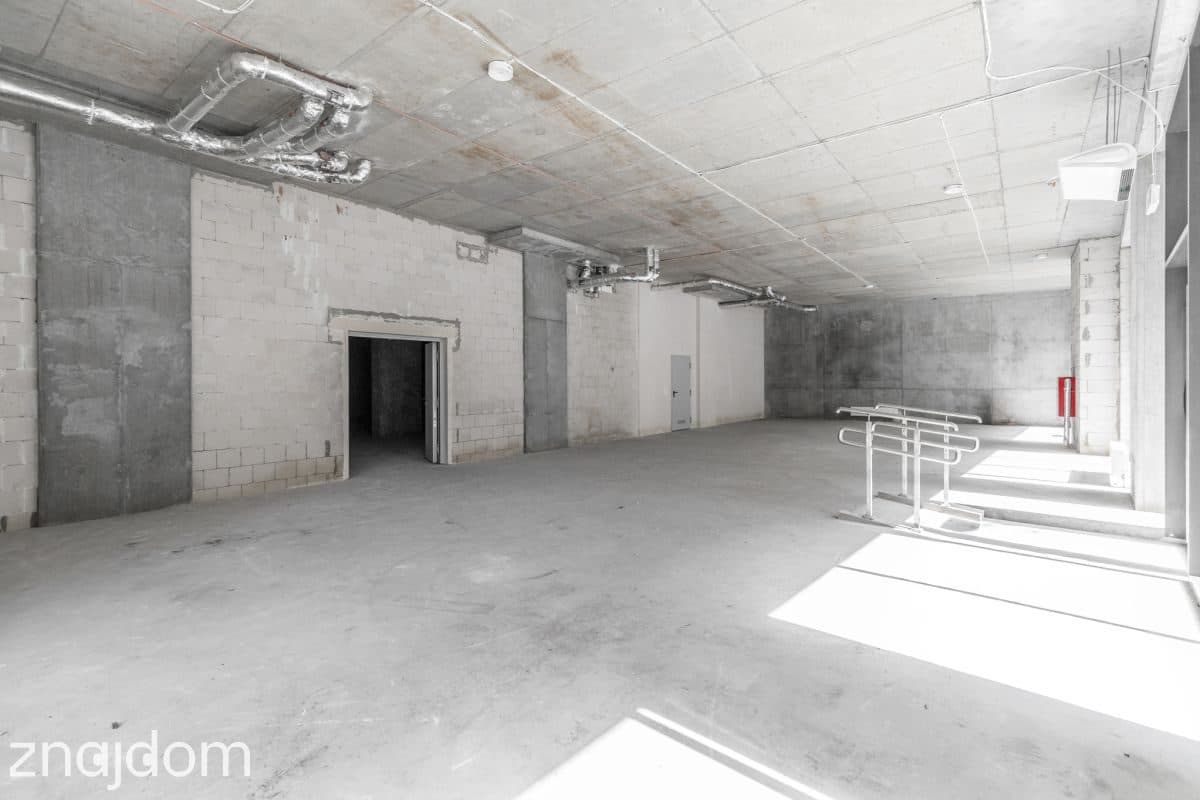 Lokal o pow. 490,56 m2 z witrynami ul. Jasna - zdjęcie 11
