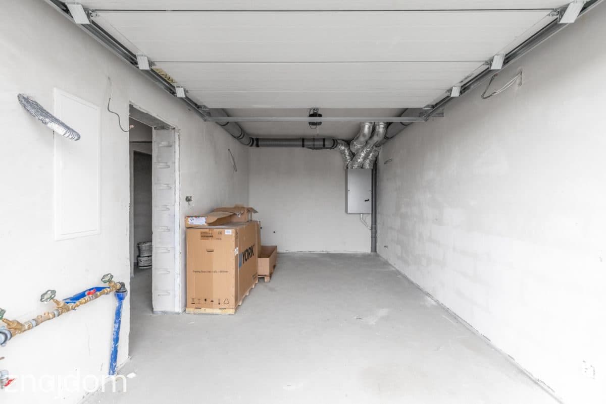 Połówka bliźniaka z działką 1500m2 - zdjęcie 8