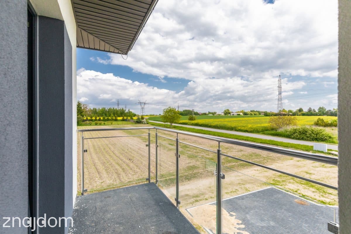 Połówka bliźniaka z działką 1500m2