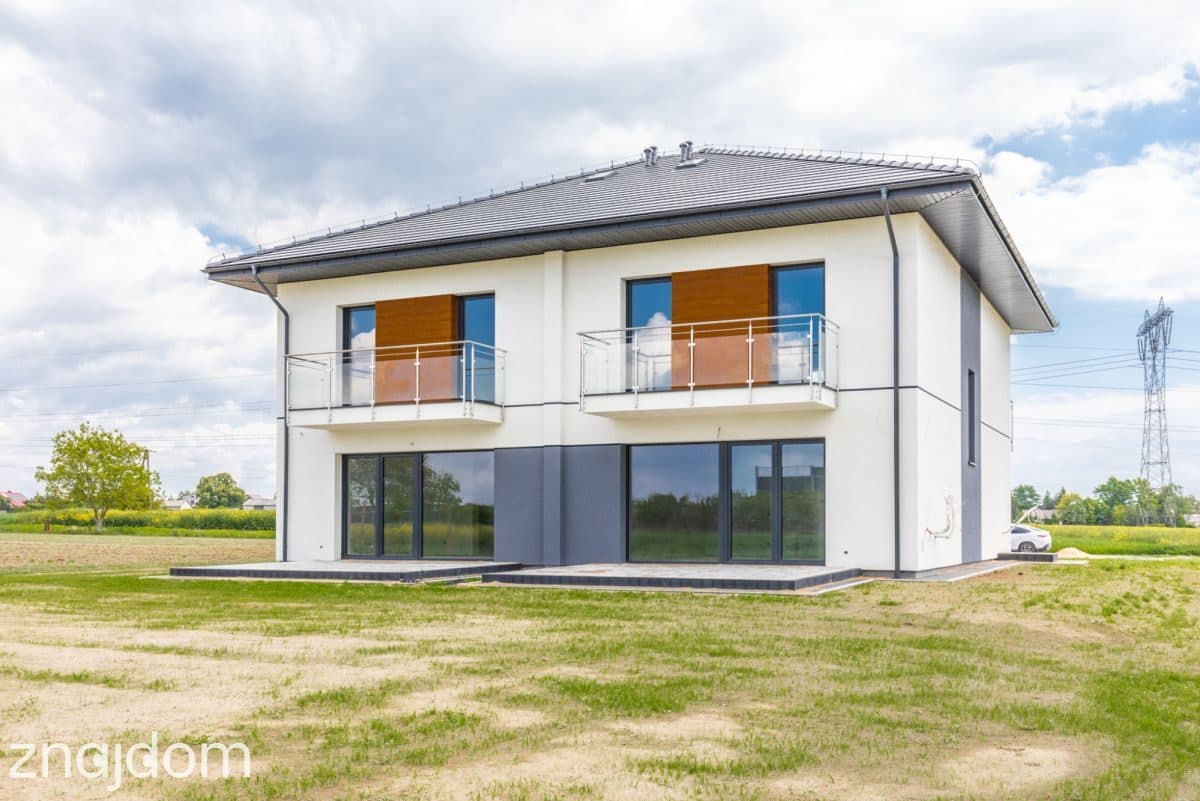 Połówka bliźniaka z działką 1500m2 - zdjęcie 2