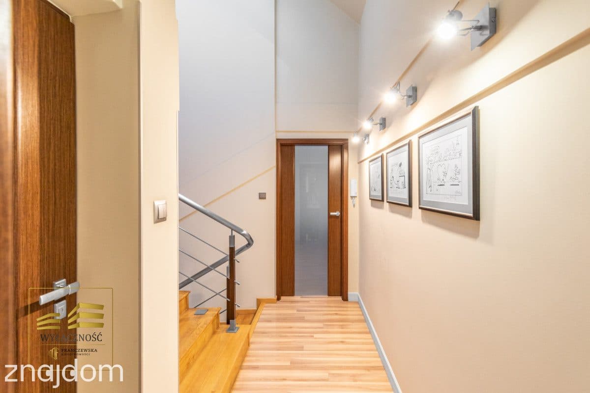 5 pokoi, balkon, piwnica, garaż - zdjęcie 14