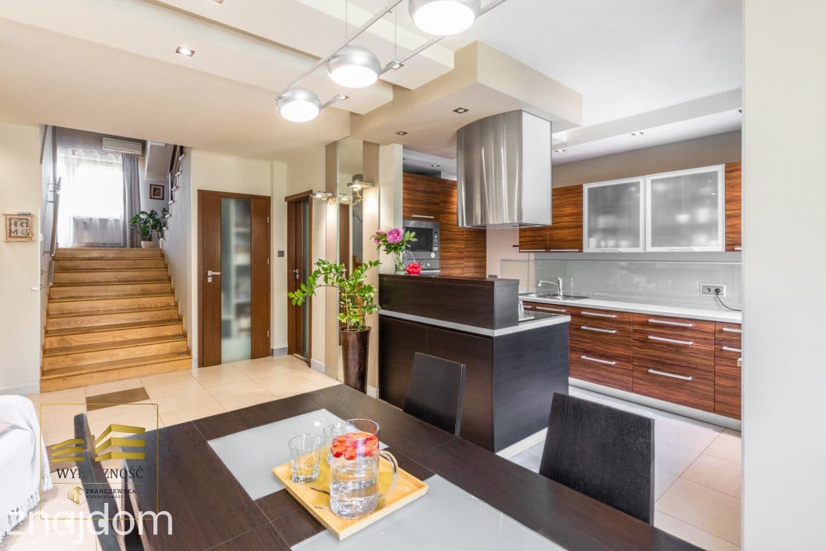 5 pokoi, balkon, piwnica, garaż - zdjęcie 6
