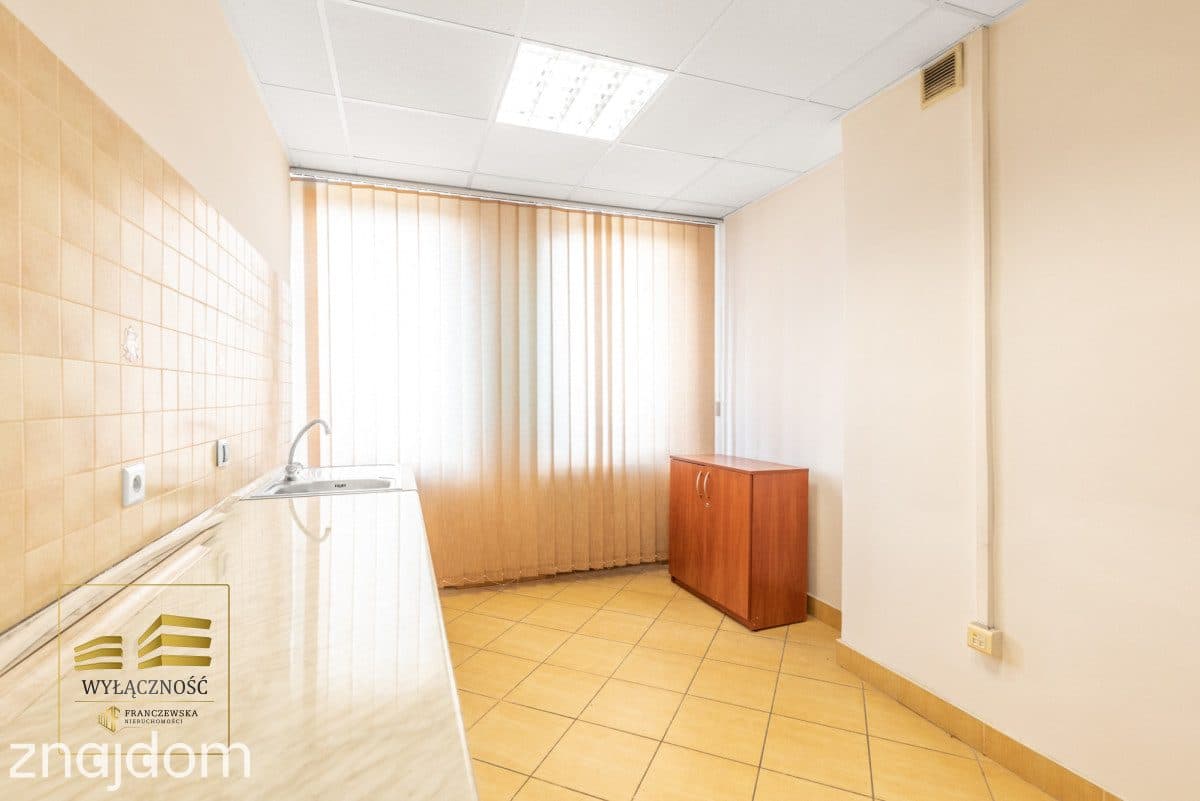 Na wynajem lokal biurowy 48 m2 na Konstantynowie - zdjęcie 8