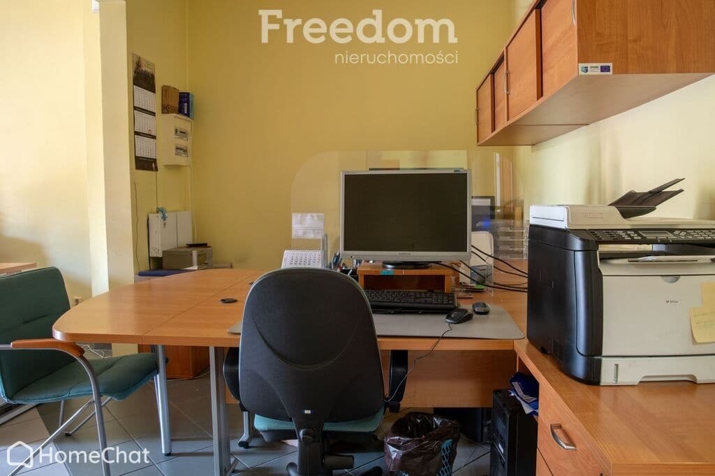 Lokal użytkowy na sprzedaż 61.5 m2