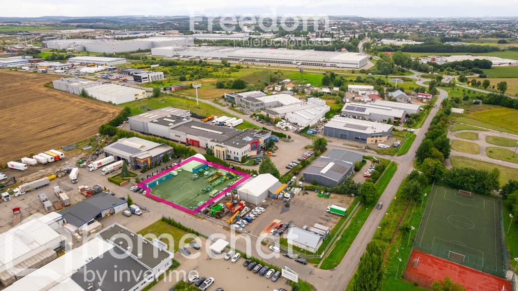 Plac, hala magazynowa, pom. soc.-biur. w Rusocinie