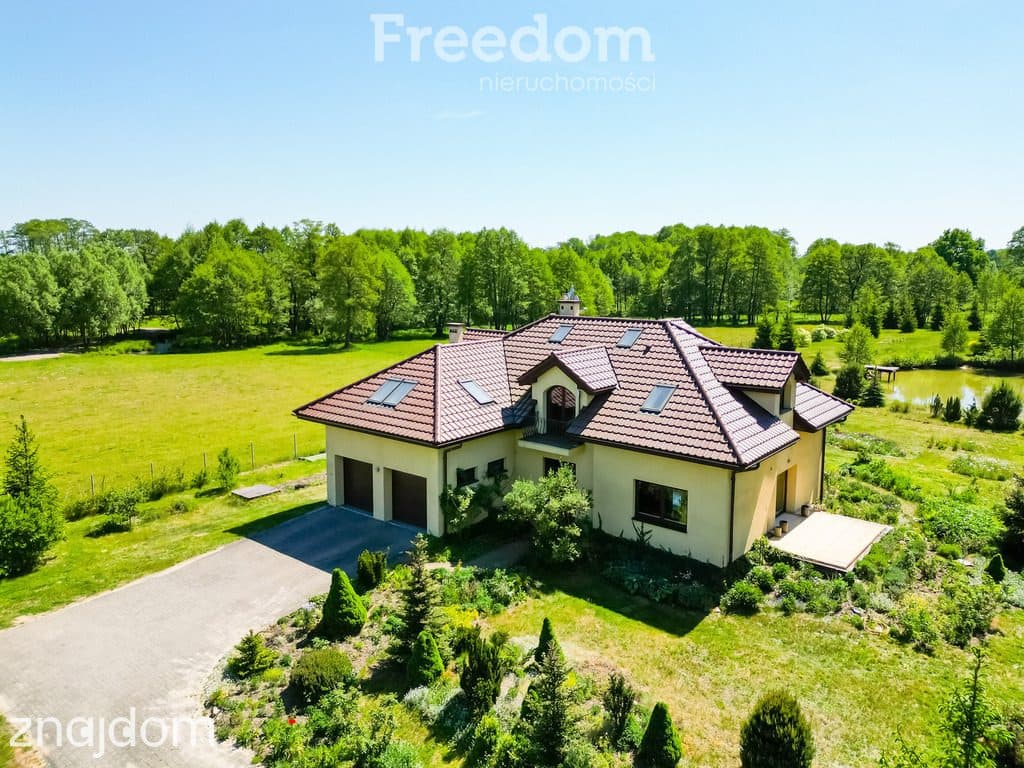 Przestronny dom na dużej działce