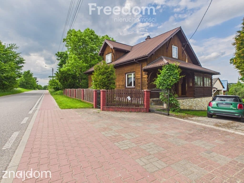Dom z zabudowaniami i działką 6621 m², Szypowice
