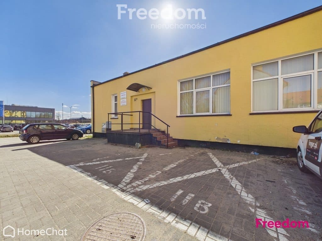 Magazyn 323 m² z biurami i fotowoltaiką