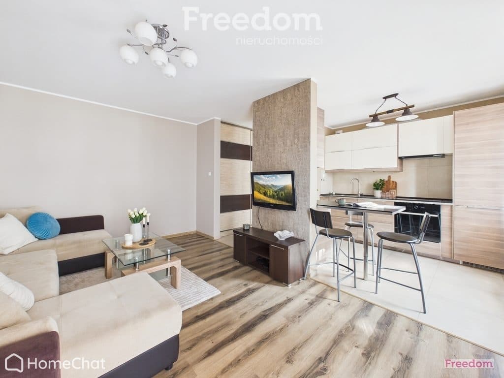 Słoneczne 2 pokoje 49 m², balkon, blisko centrum
