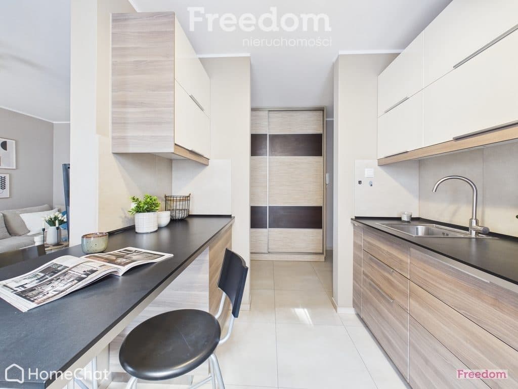 Słoneczne 2 pokoje 49 m², balkon, blisko centrum