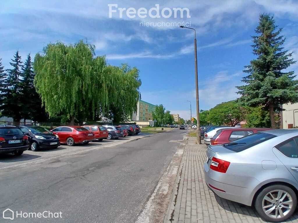 Przestronny lokal usługowy na ul. Gwardii Ludowej