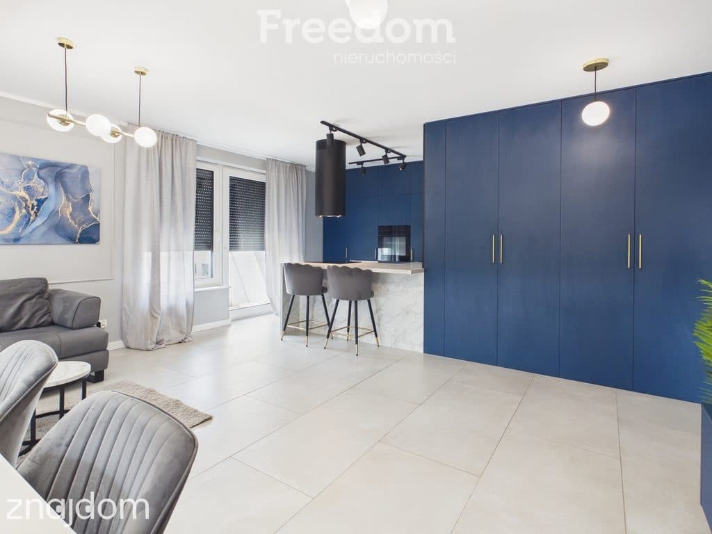 Dwupoziomowy apartament z klimatyzacją. Taras. - zdjęcie 2