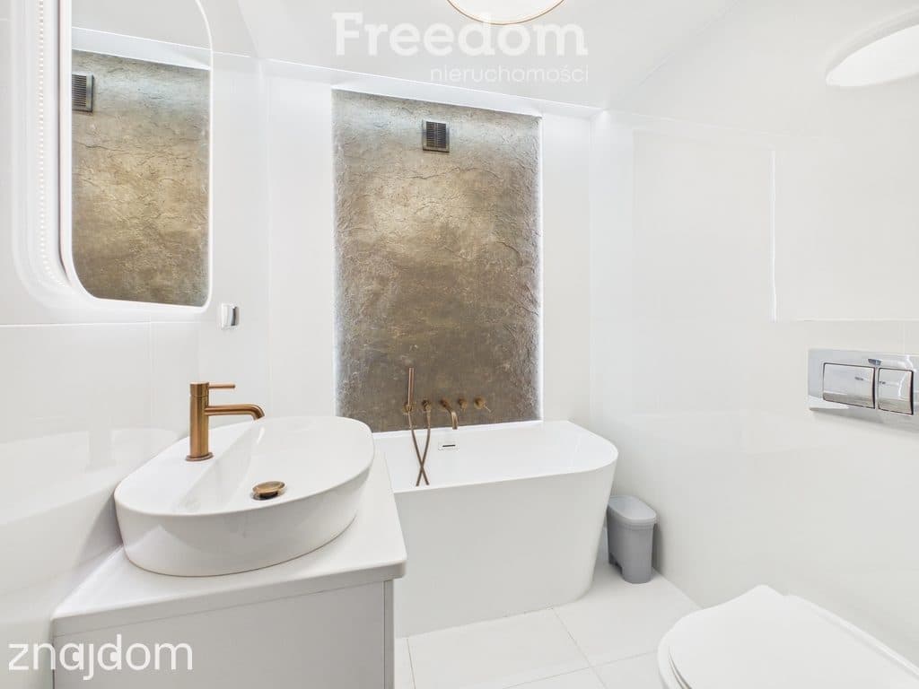 Dwupoziomowy apartament z klimatyzacją. Taras. - zdjęcie 8