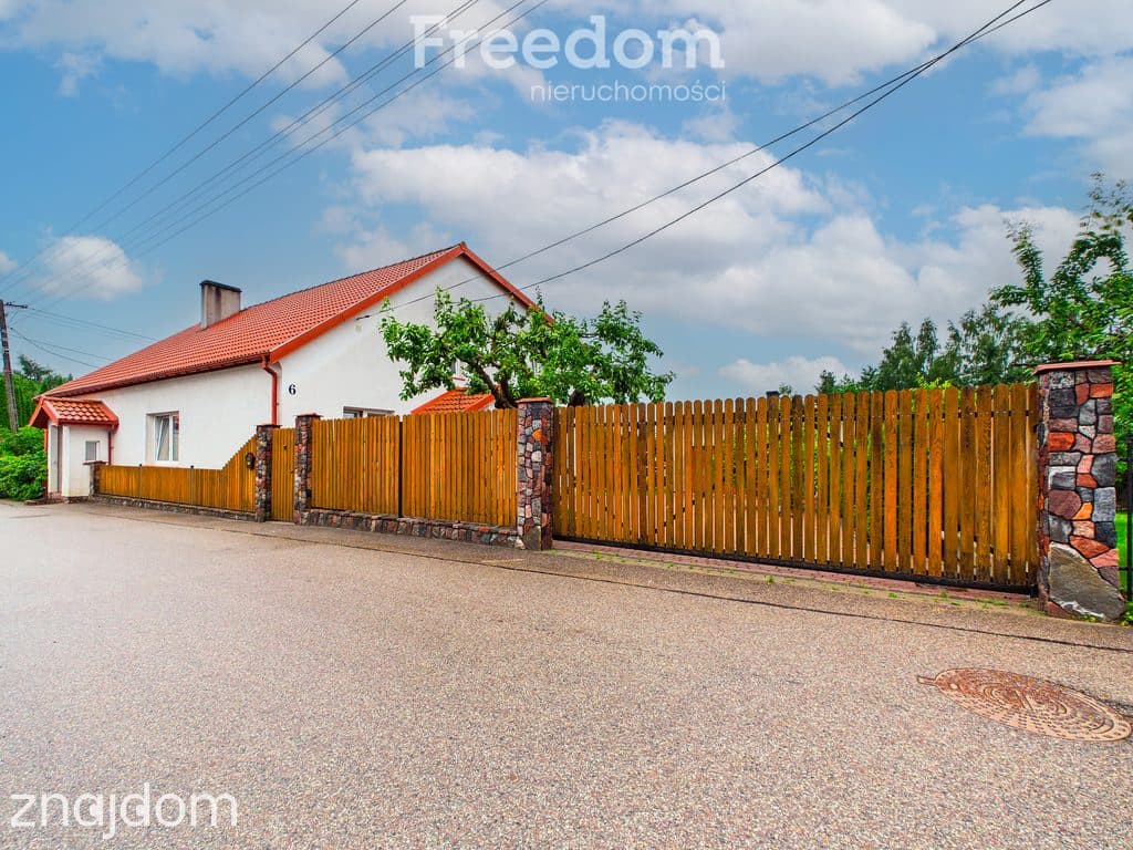 Dom w Bisztynku, ok. 85 m2 z działką i garażem