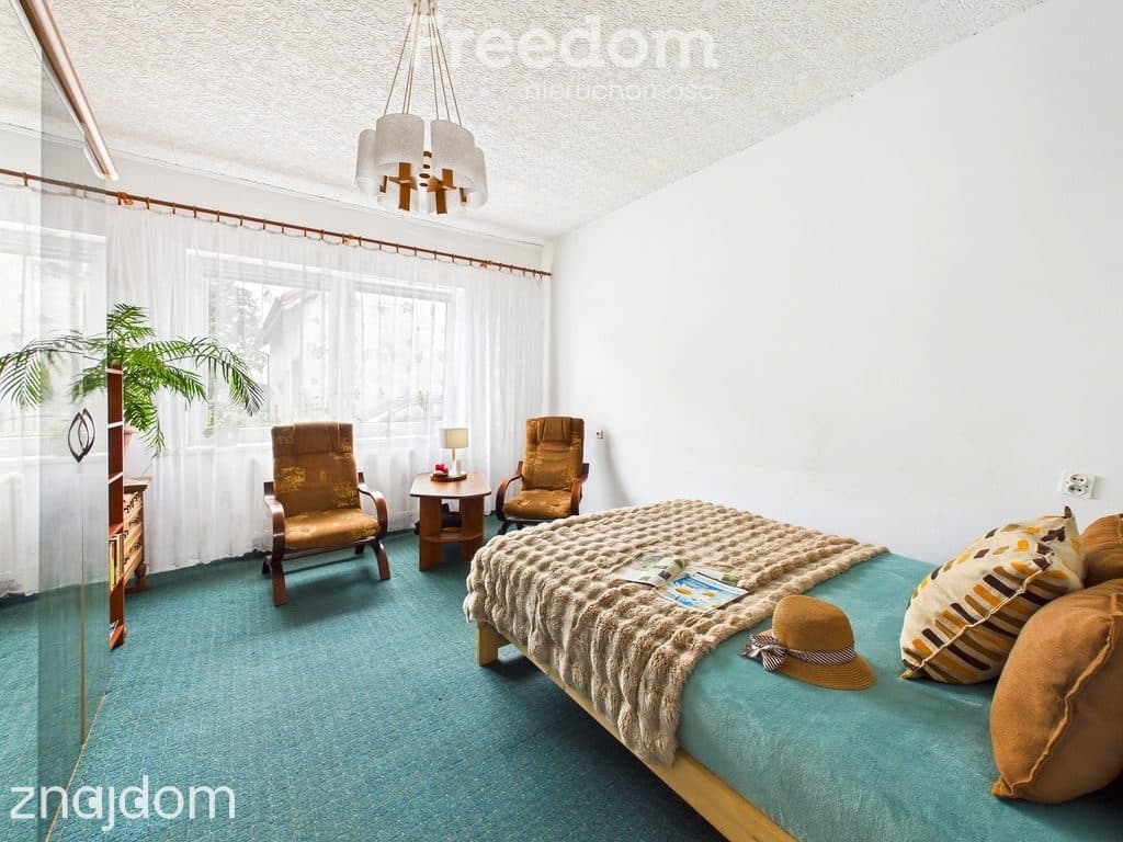 Dom w Bisztynku, ok. 85 m2 z działką i garażem - zdjęcie 11