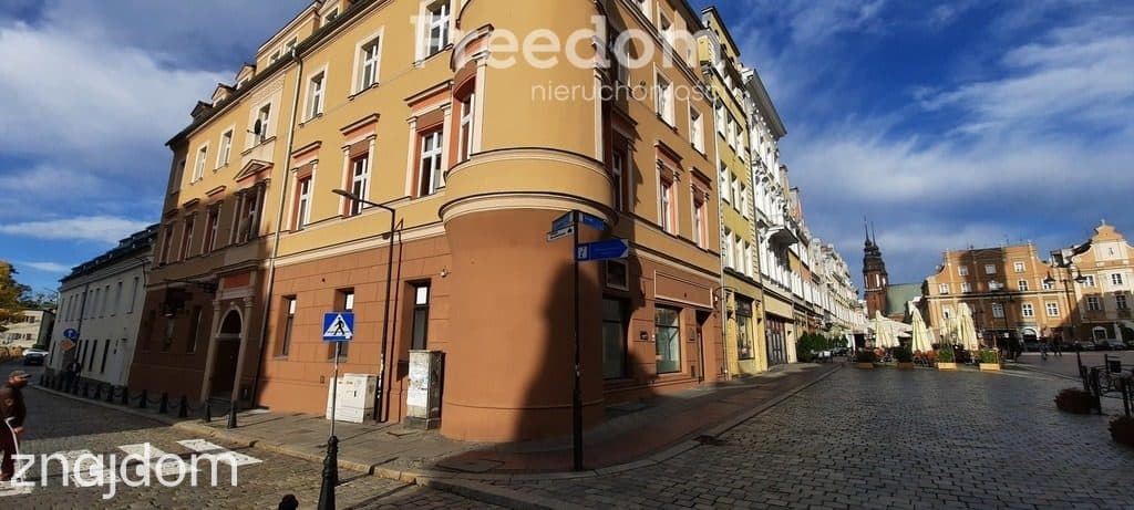 Lokal z duszą w sercu Opola. Rynek. - zdjęcie 2